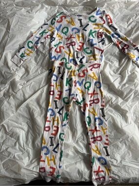Old Navy Alphabet Print One-Piece Pajamas - Multicolor Letters Size 5T